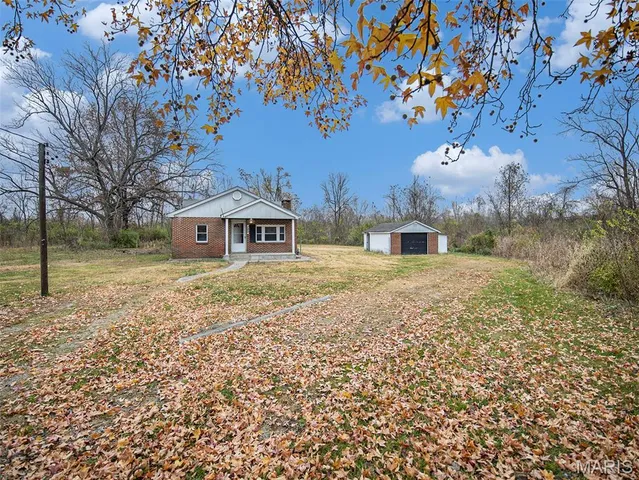 $79,900 | 125 Edwards Street, Cahokia, IL 62206