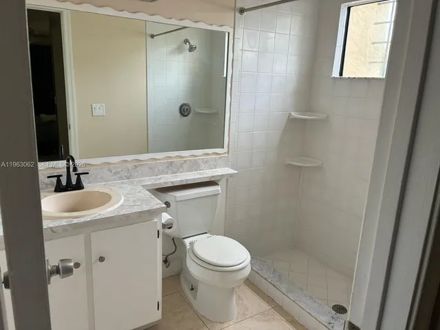 $1,600 | 2963 Genoa Place, Unit B, West Palm Beach, FL 33406