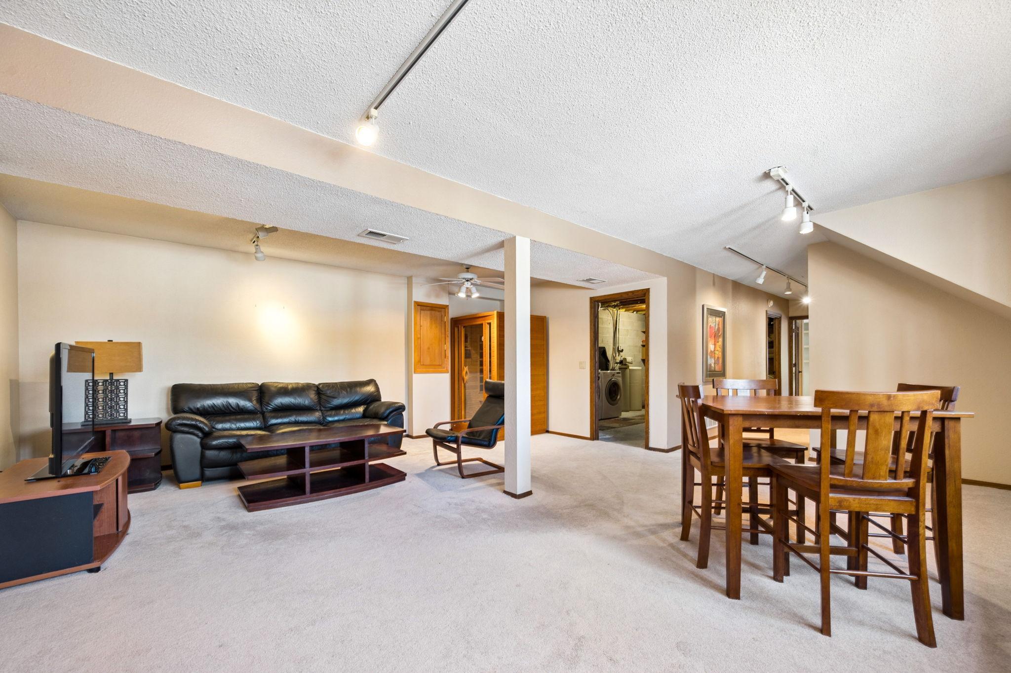 5210 Shady Lane Excelsior, MN 55331 - Photo 12 of 47