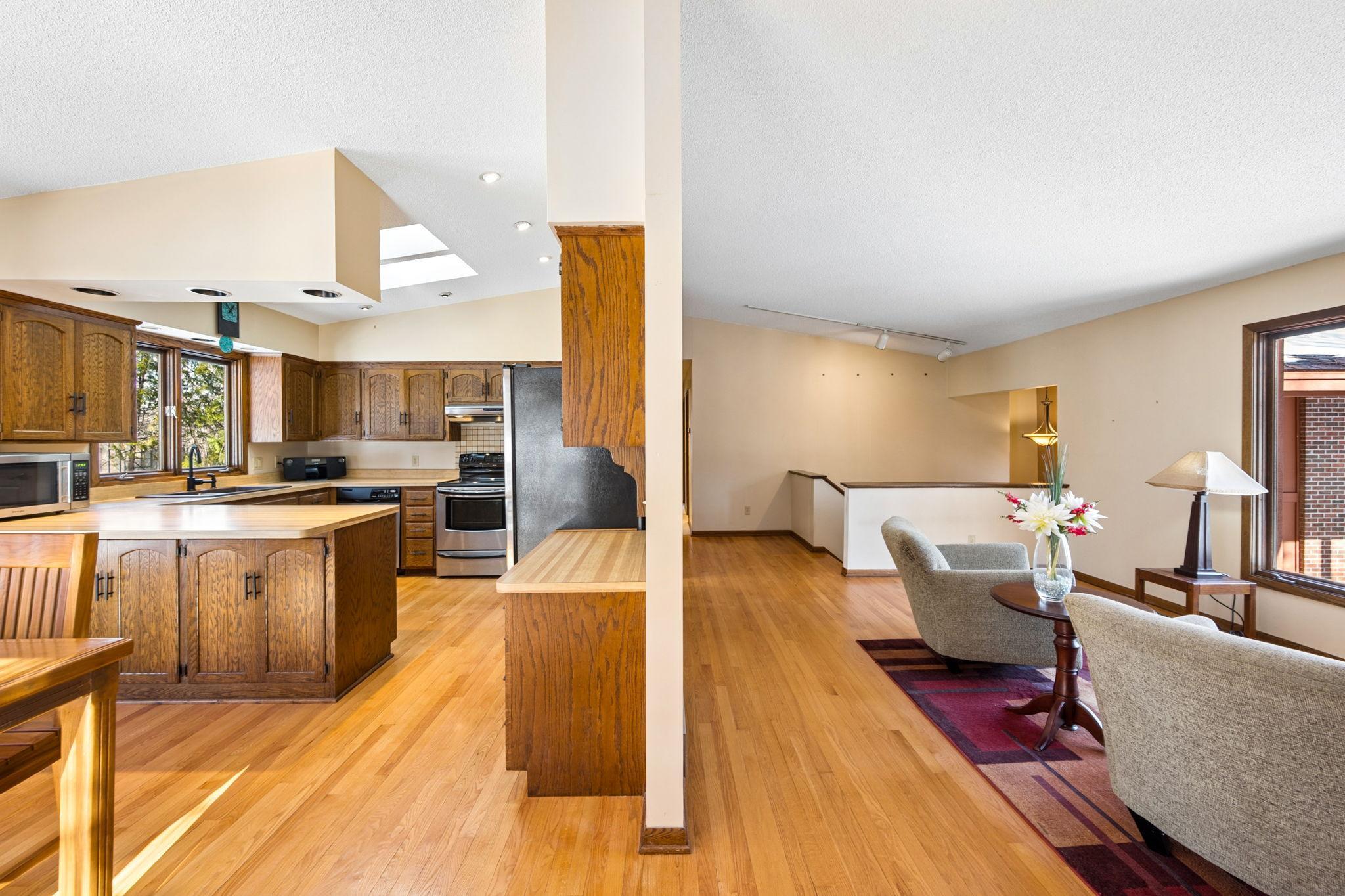 5210 Shady Lane Excelsior, MN 55331 - Photo 2 of 47