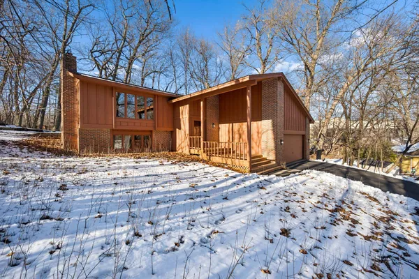 $549,900 | 5210 Shady Lane, Excelsior, MN 55331