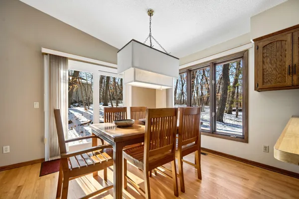$549,900 | 5210 Shady Lane, Excelsior, MN 55331