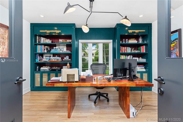 $2,865,000 | 1346 South Greenway Drive, Coral Gables, FL 33134