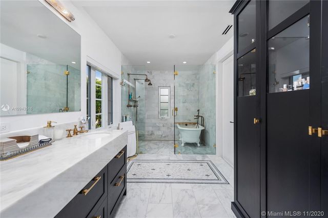 $2,865,000 | 1346 South Greenway Drive, Coral Gables, FL 33134