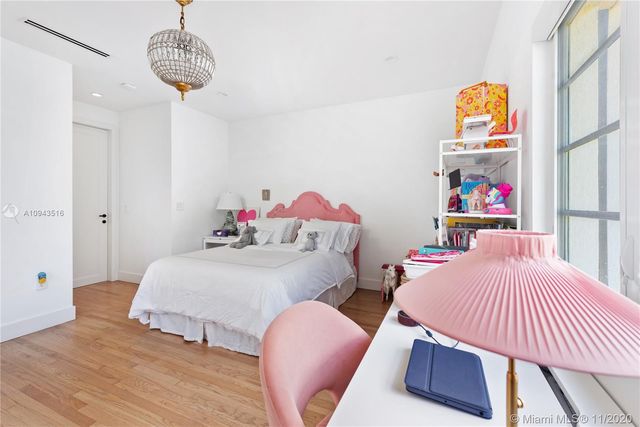 $2,865,000 | 1346 South Greenway Drive, Coral Gables, FL 33134