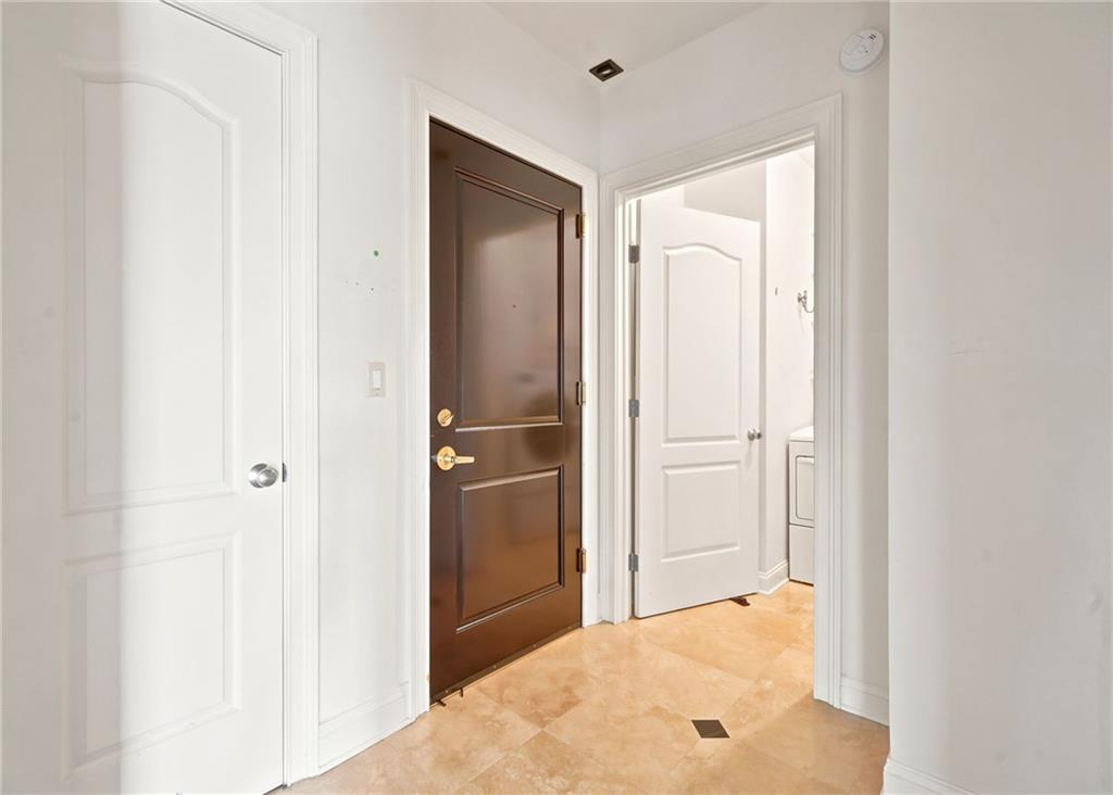 2828 Peachtree Road Northwest, Unit 801 Atlanta, GA 30305 - Photo 27 of 61