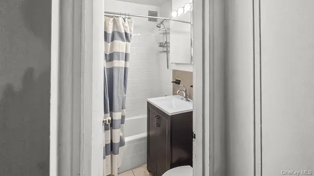 $220,000 | 87-20 175th Street, Unit 1K | Eastwood