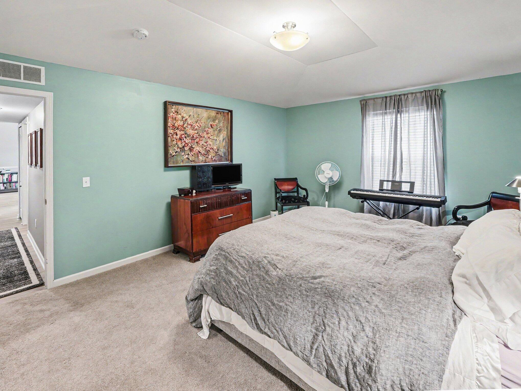404 Riversedge Drive Saline, MI 48176 - Photo 12 of 25 012_file_7155