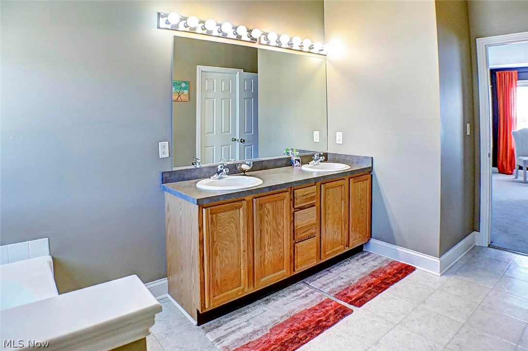 2994 Quail Ridge Akron, OH 44319 - Photo 26 of 35 Gallery Image 26