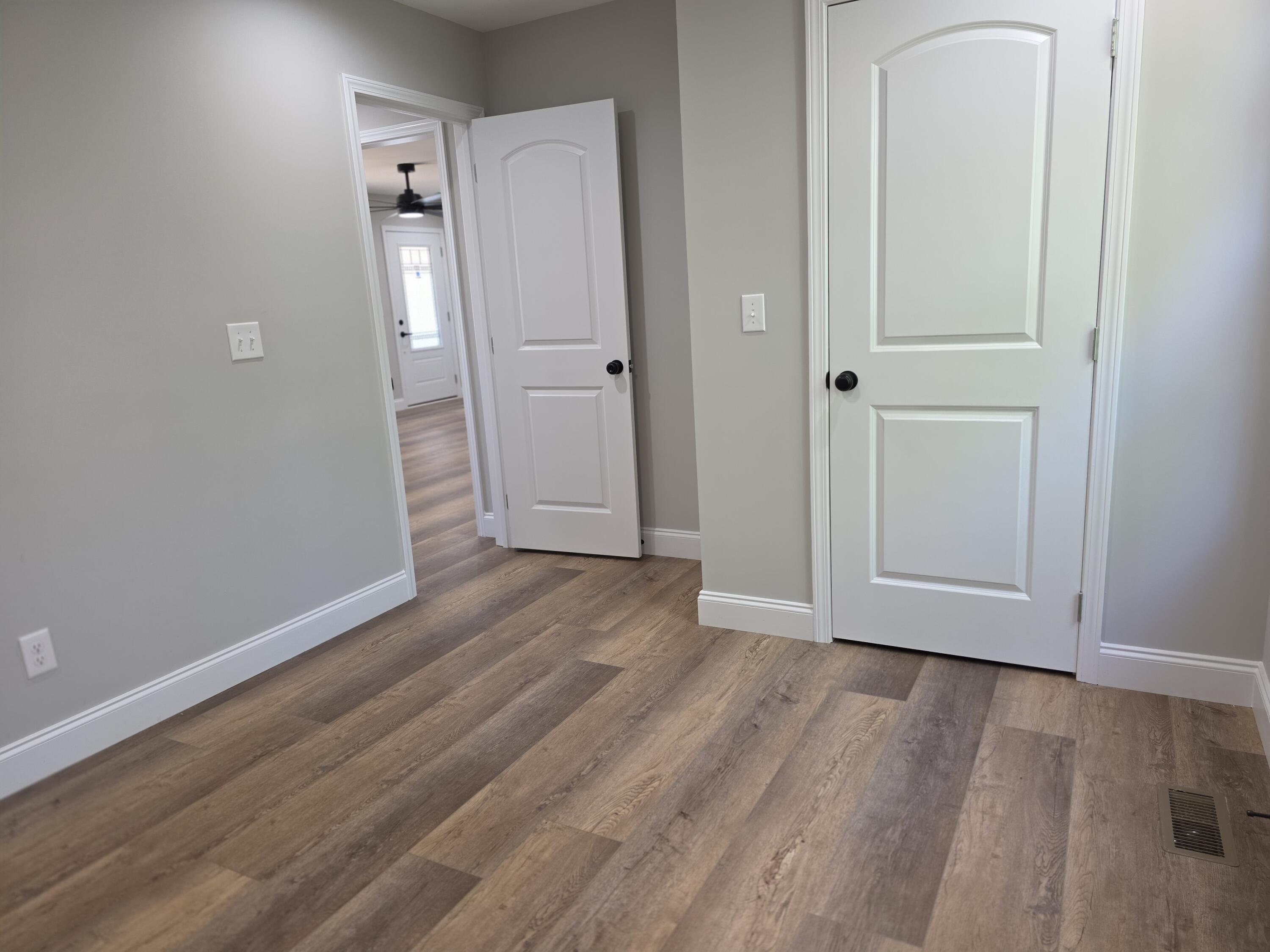 315 Hawk Creek Road London, KY 40741 - Photo 22 of 33 20260430_114224