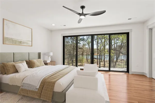 $949,631 | 214 Holiday Avenue East, Clemson, SC 29631