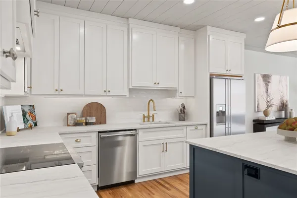 $949,631 | 214 Holiday Avenue East, Clemson, SC 29631