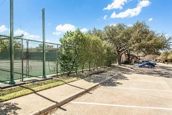 $435,000 | 4139 Rosser Square, Dallas, TX 75244