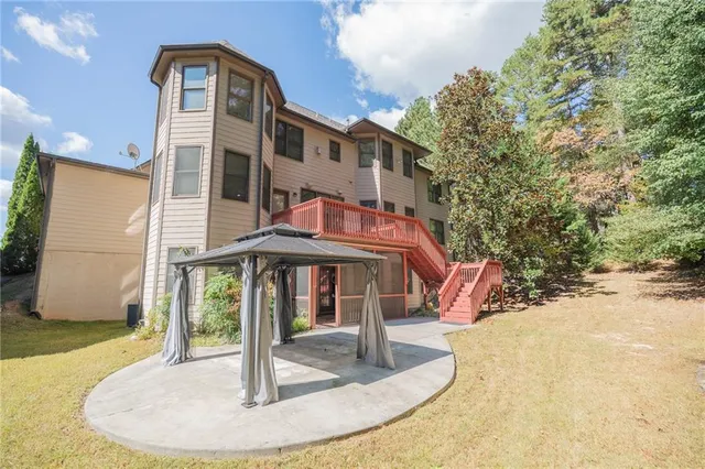 $675,000 | 2704 Olivine Drive Southeast, Dacula, GA 30019