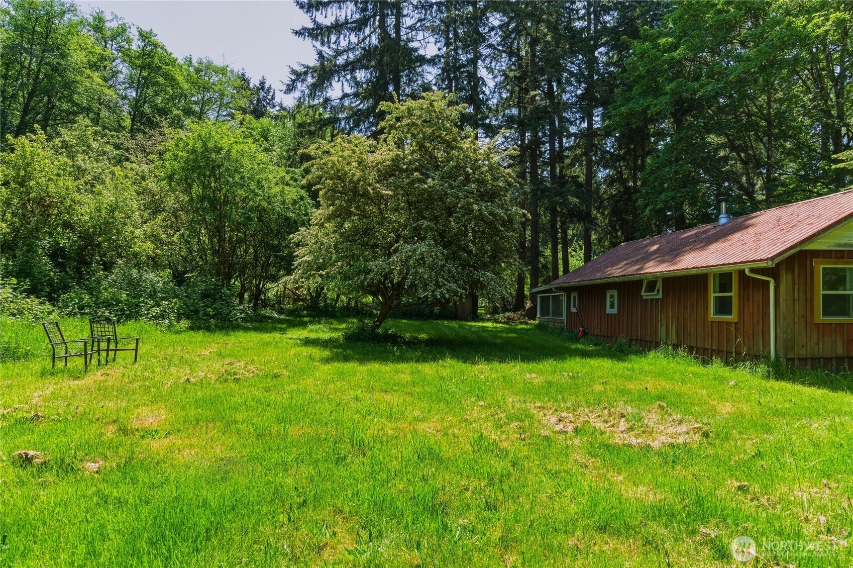 3511 Quade Road Clinton, WA 98236 - Photo 36 of 40