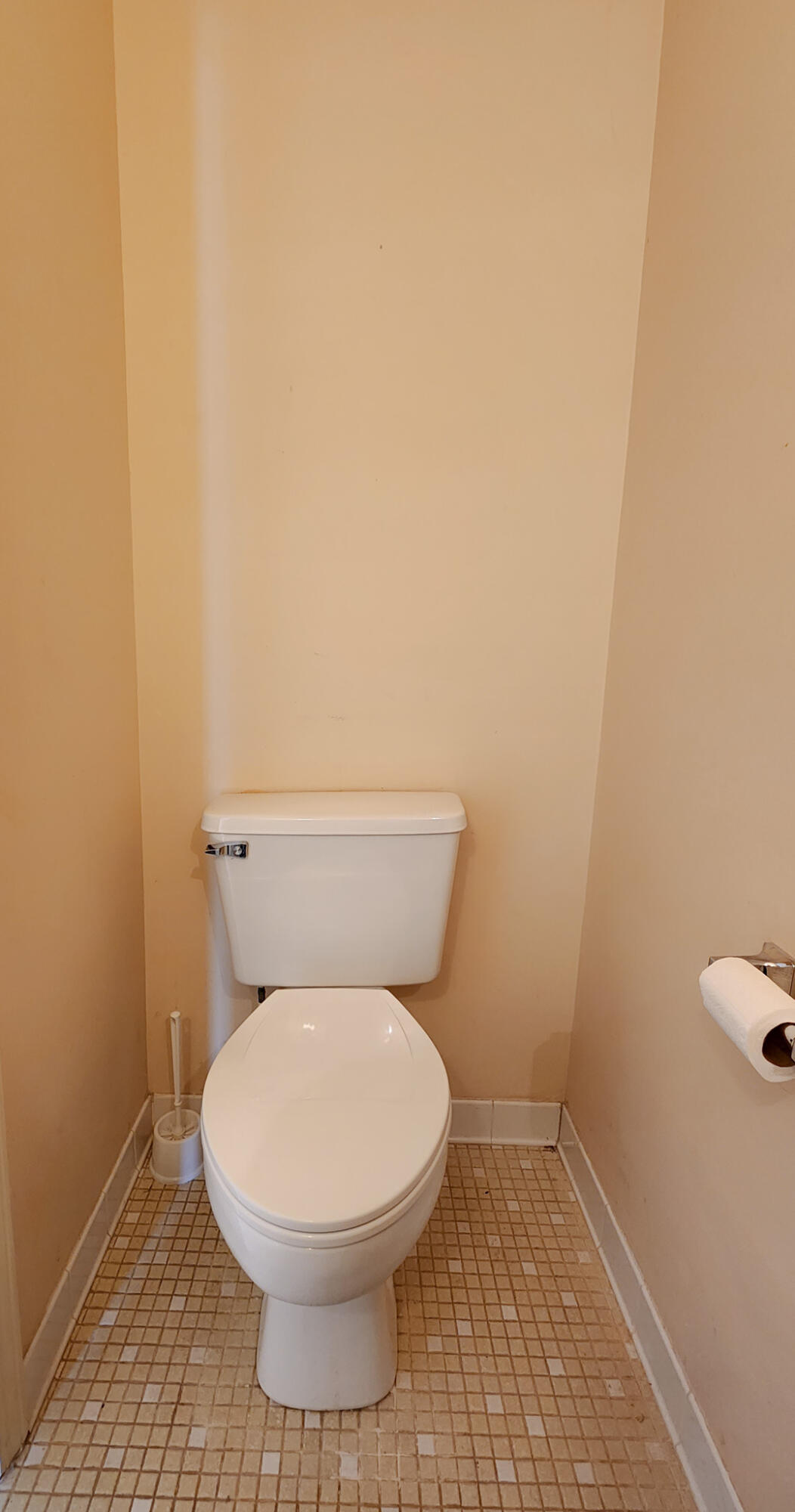 145 4th Avenue, Unit B3 Shalimar, FL 32579 - Photo 7 of 28 a white toilet sitting next to a white wall