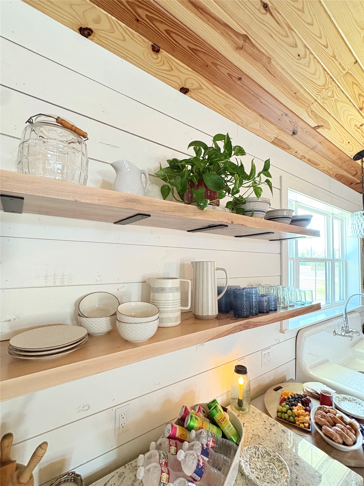 4707 Guenther Road La Grange, TX 78945 - Photo 4 of 26