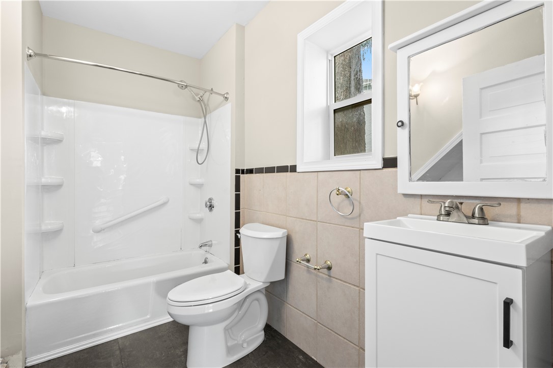 715 Elm Street Woonsocket, RI 02895 - Photo 28 of 33