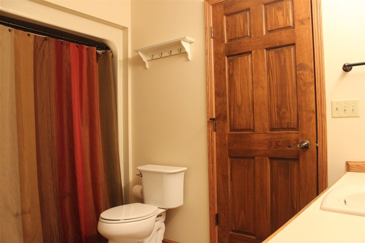 3776 East Armstrong Road Leesburg, IN 46538 - Photo 15 of 35 Gallery Image 15
