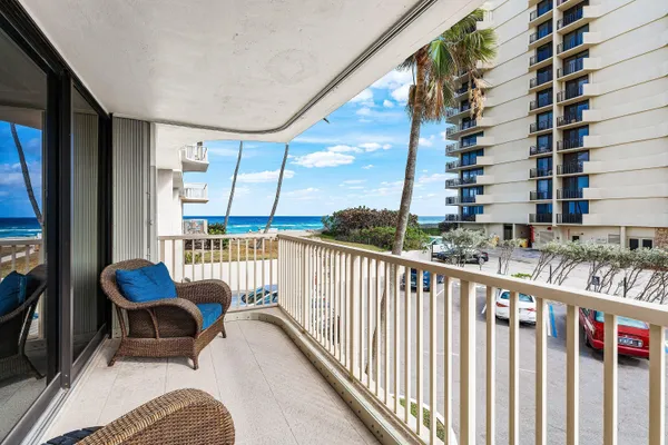 $5,500 | 5480 North Ocean Drive, Unit A1C, Singer Island, FL 33404