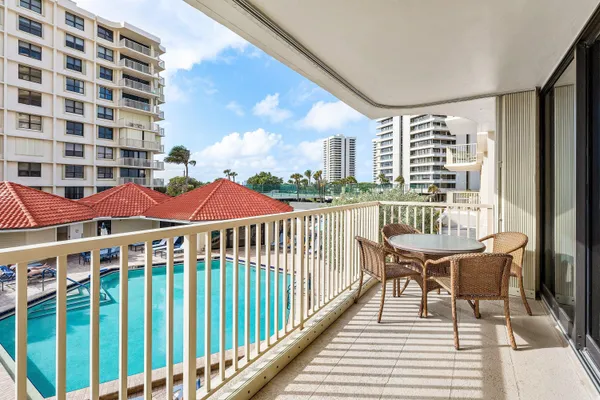 $5,500 | 5480 North Ocean Drive, Unit A1C, Singer Island, FL 33404