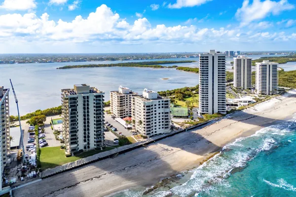 $5,500 | 5480 North Ocean Drive, Unit A1C, Singer Island, FL 33404