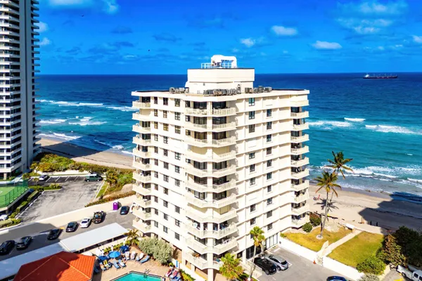 $5,500 | 5480 North Ocean Drive, Unit A1C, Singer Island, FL 33404