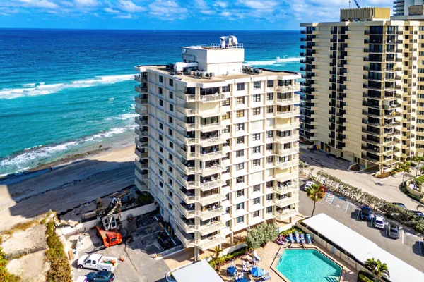 $5,500 | 5480 North Ocean Drive, Unit A1C, Singer Island, FL 33404
