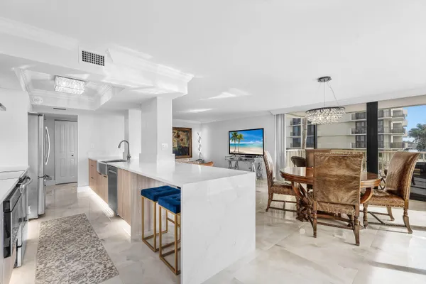 $5,500 | 5480 North Ocean Drive, Unit A1C, Singer Island, FL 33404