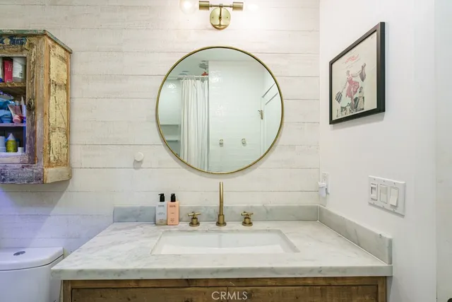 $2,199,995 | 704 Valita Street, Venice, CA 90291