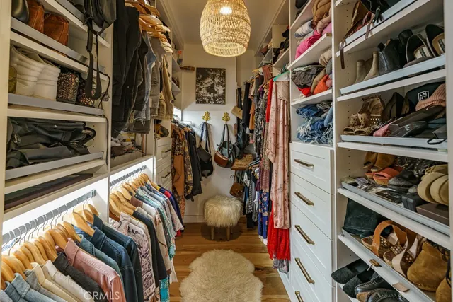 $2,199,995 | 704 Valita Street, Venice, CA 90291