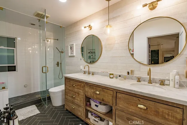 $2,199,995 | 704 Valita Street, Venice, CA 90291