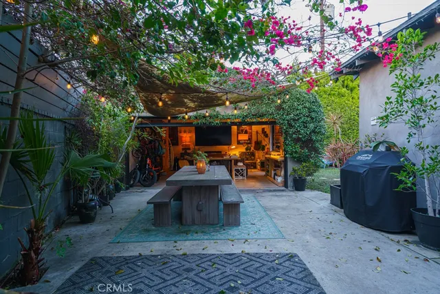 $2,199,995 | 704 Valita Street, Venice, CA 90291