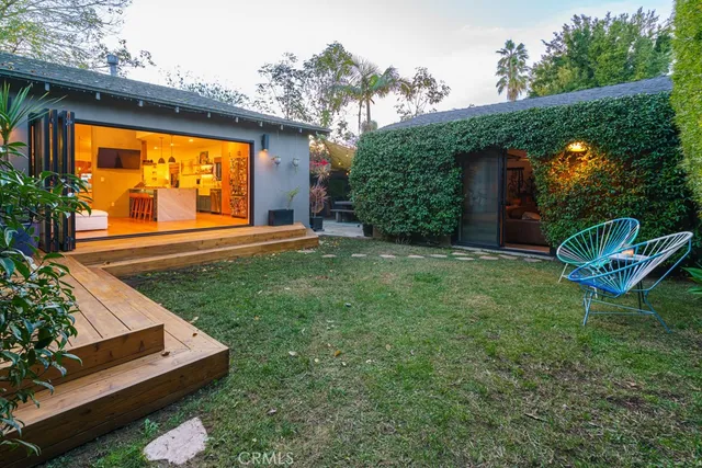 $2,199,995 | 704 Valita Street, Venice, CA 90291