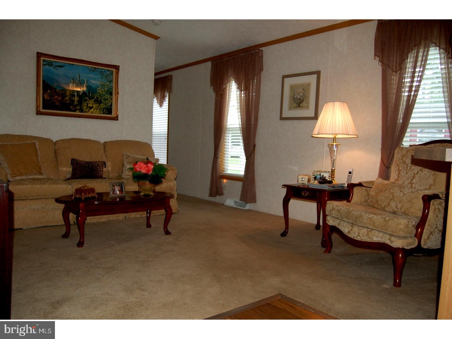 61 Dogwood East Tabernacle, NJ 08088 - Photo 5 of 20 Living Room