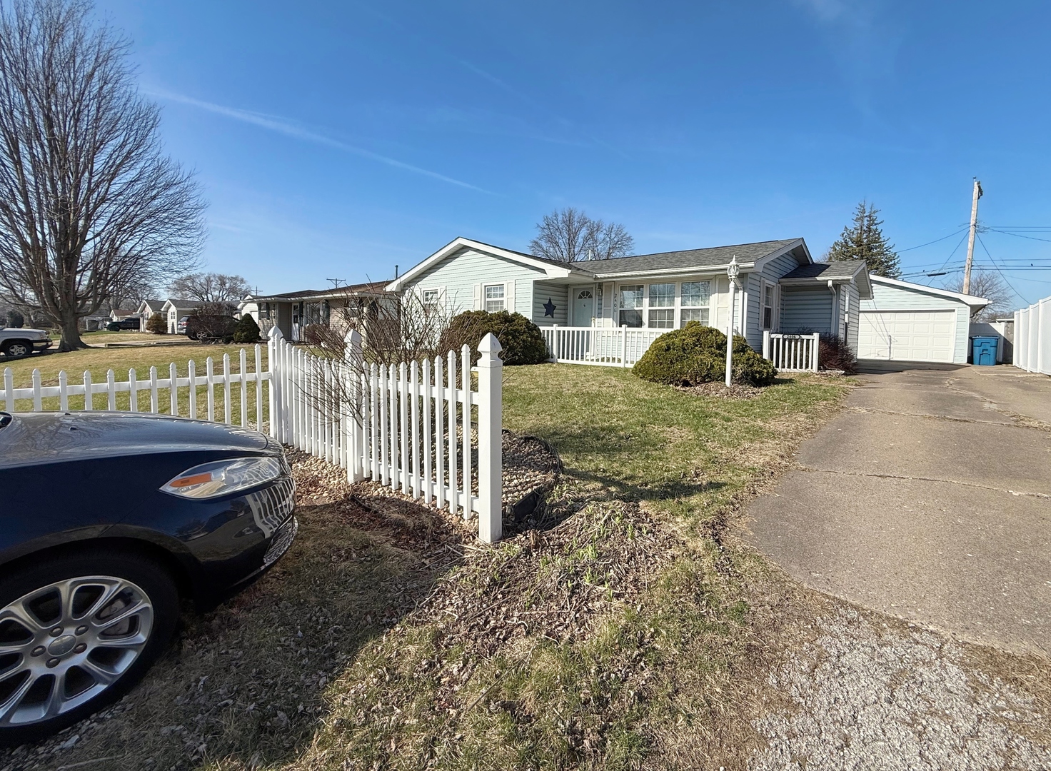 2406 11th Street Silvis, IL 61282 - Photo 4 of 37