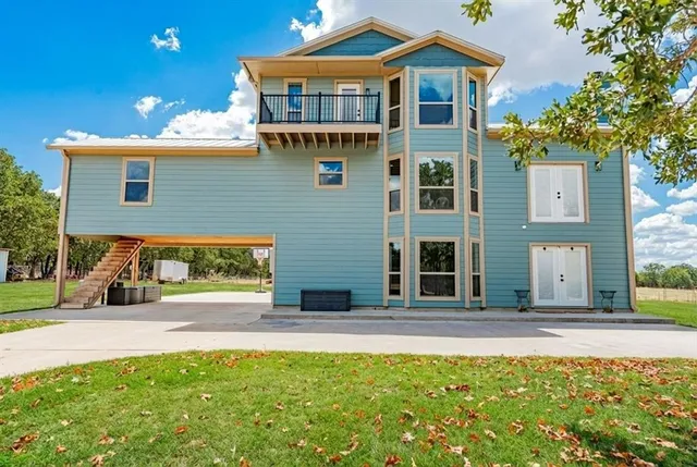 $899,999 | 781 Brown Road, Nocona, TX 76255