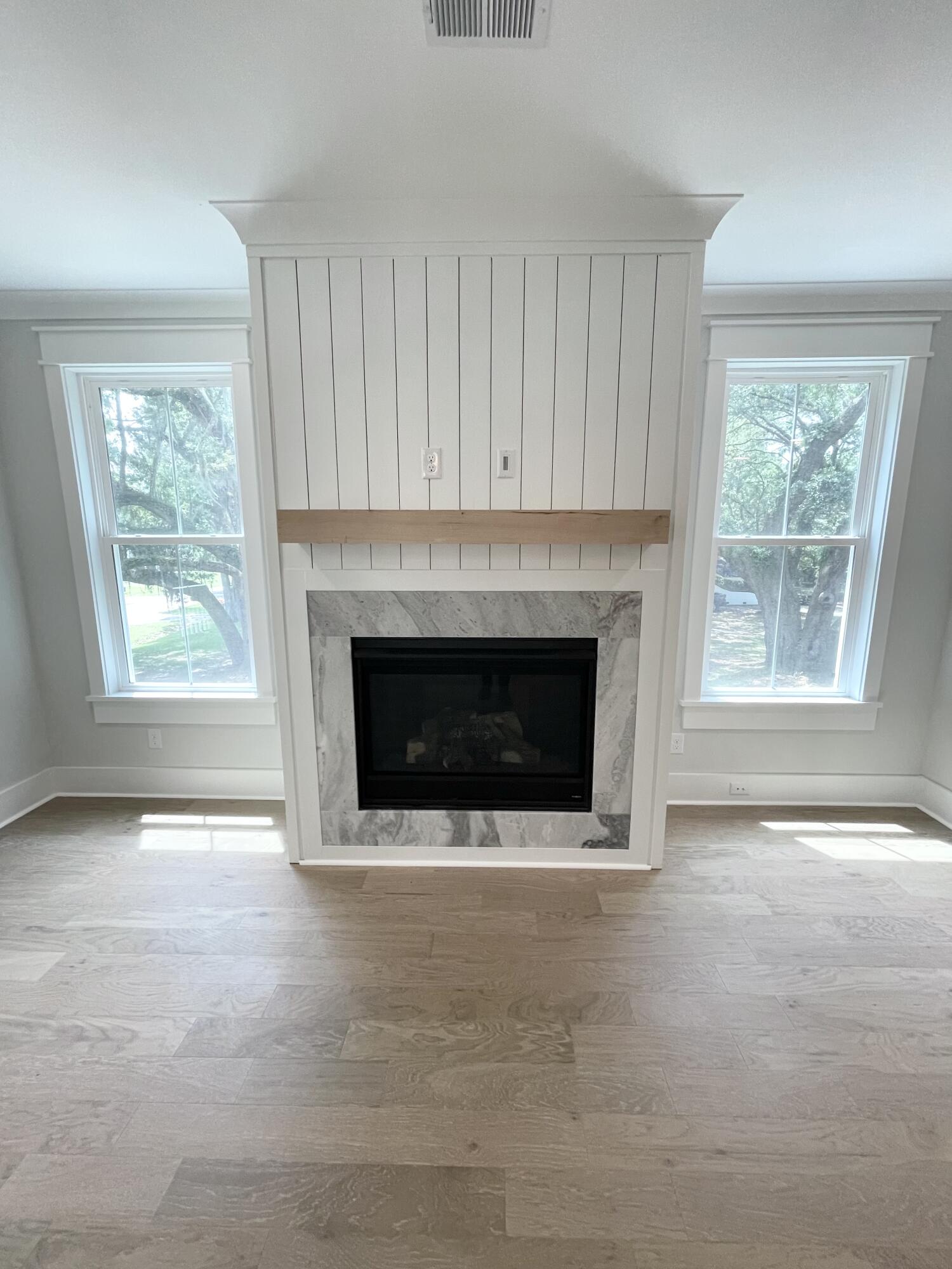 1407 Lieben Road Mount Pleasant, SC 29466 - Photo 5 of 39 6FC14672-2BF9-4E23-A7BD-EB2AA06C3498