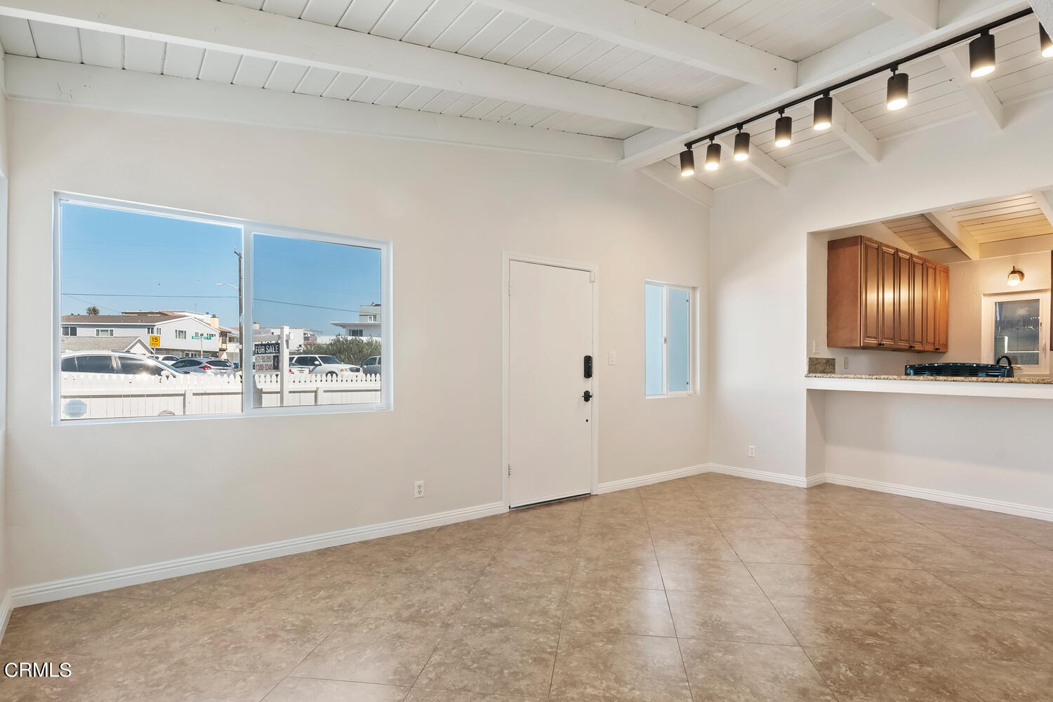 2309 Roosevelt Boulevard Oxnard, CA 93035 - Photo 15 of 40 2309 Roosevelt Blvd Oxnard CA-large-009-