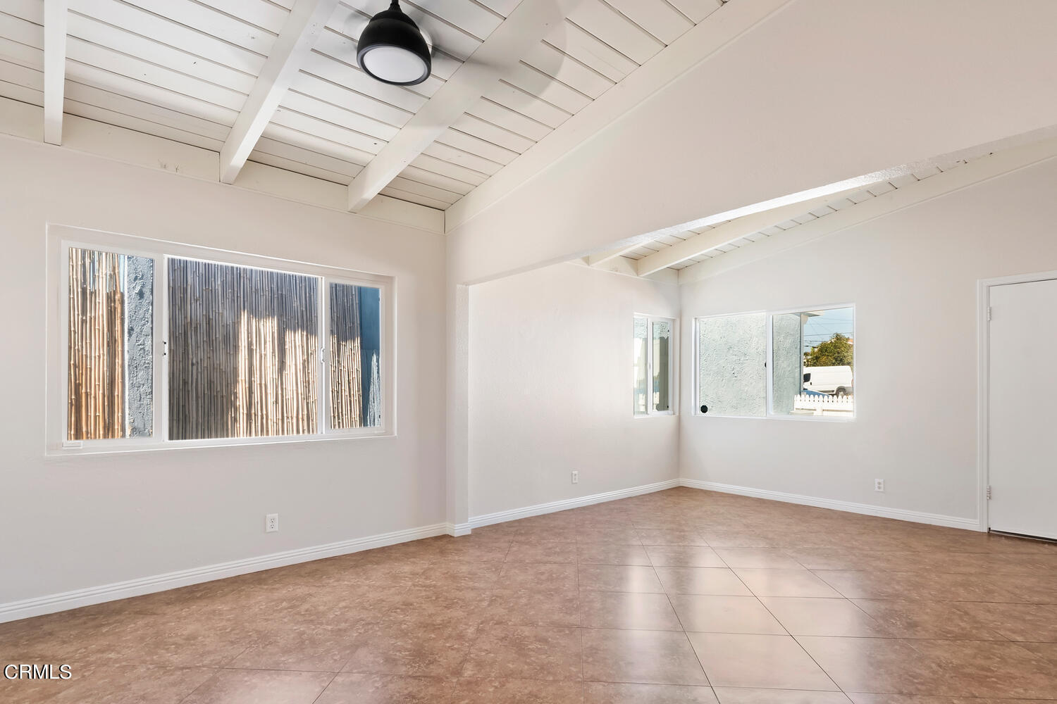 2309 Roosevelt Boulevard Oxnard, CA 93035 - Photo 18 of 40 2309 Roosevelt Blvd Oxnard CA-large-014-