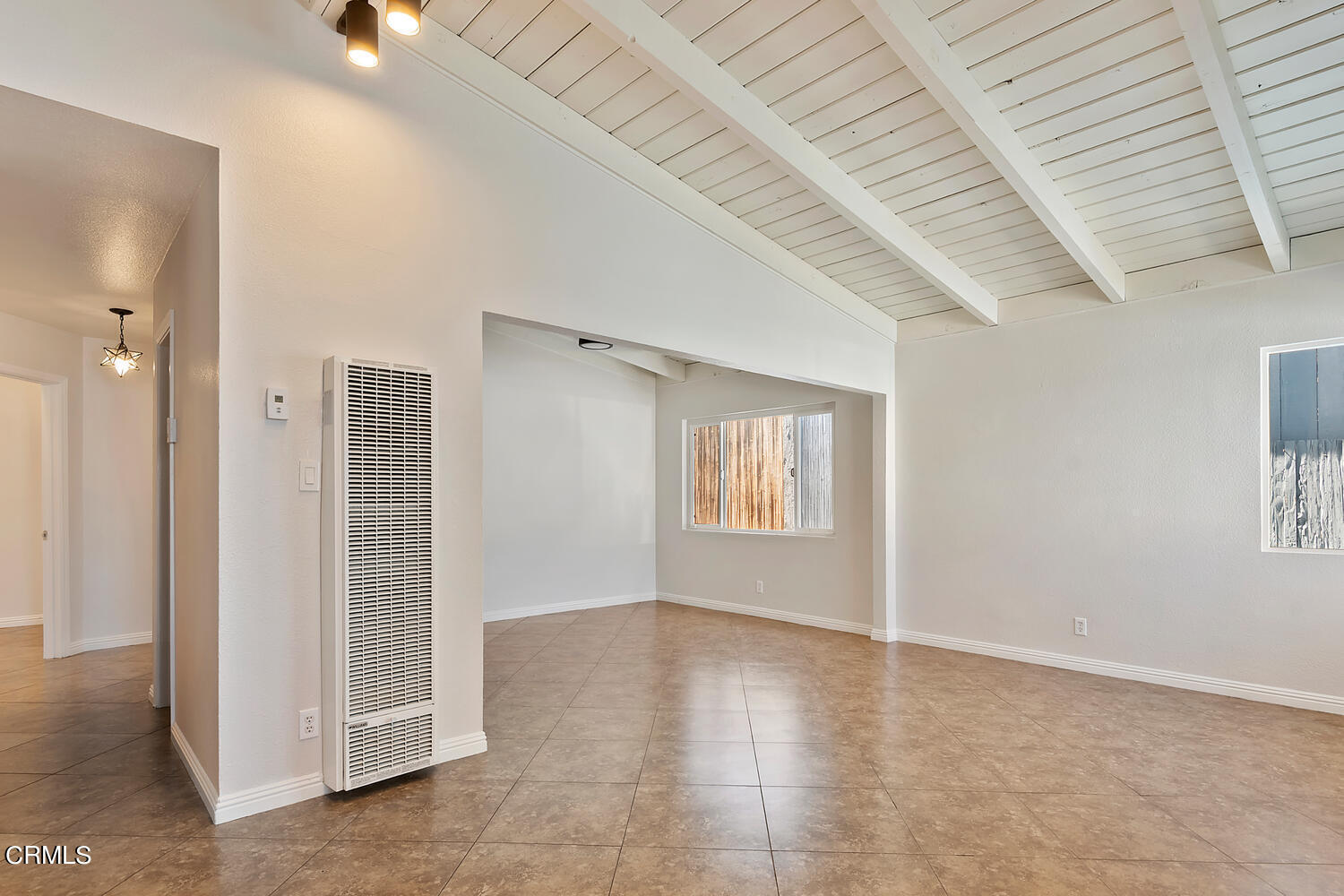 2309 Roosevelt Boulevard Oxnard, CA 93035 - Photo 21 of 40 2309 Roosevelt Blvd Oxnard CA-large-011-