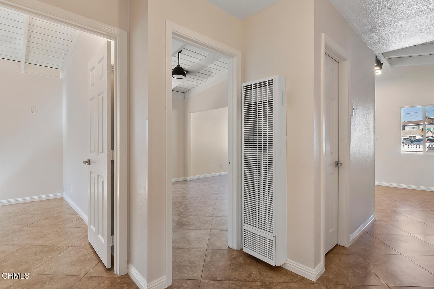 2309 Roosevelt Boulevard Oxnard, CA 93035 - Photo 27 of 40 2309 Roosevelt Blvd Oxnard CA-large-025-