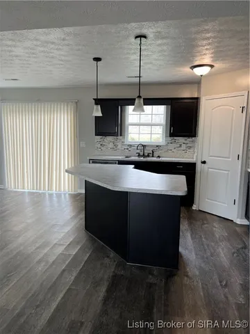 $409,900 | 7201 Meyer Loop, Sellersburg, IN 47172