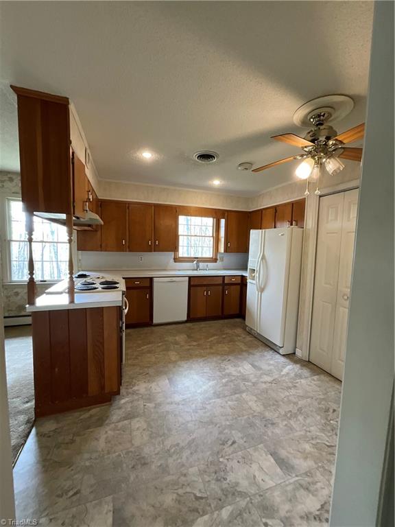 1158 Mountain View Road King, NC 27021 - Photo 15 of 43