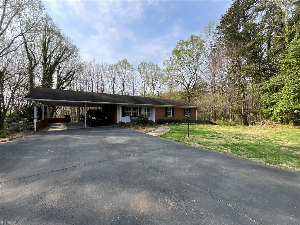 1158 Mountain View Road King, NC 27021 - Photo 2 of 43
