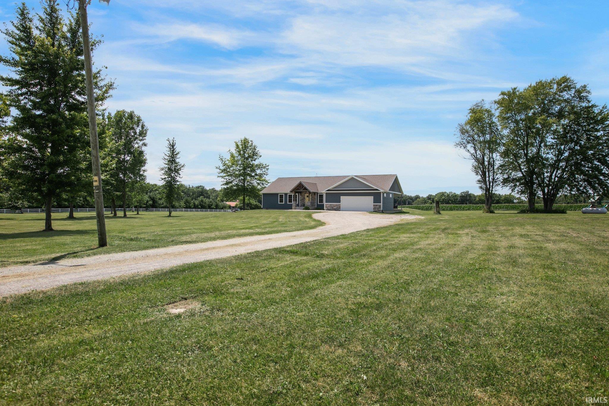 51915 Timothy Road New Carlisle, IN 46552 - Photo 6 of 36