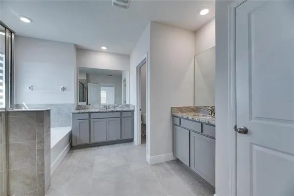 $3,000 | 182 Mangrove Manor Drive, Apollo Beach, FL 33572