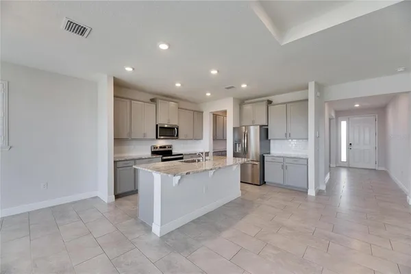 $3,000 | 182 Mangrove Manor Drive, Apollo Beach, FL 33572