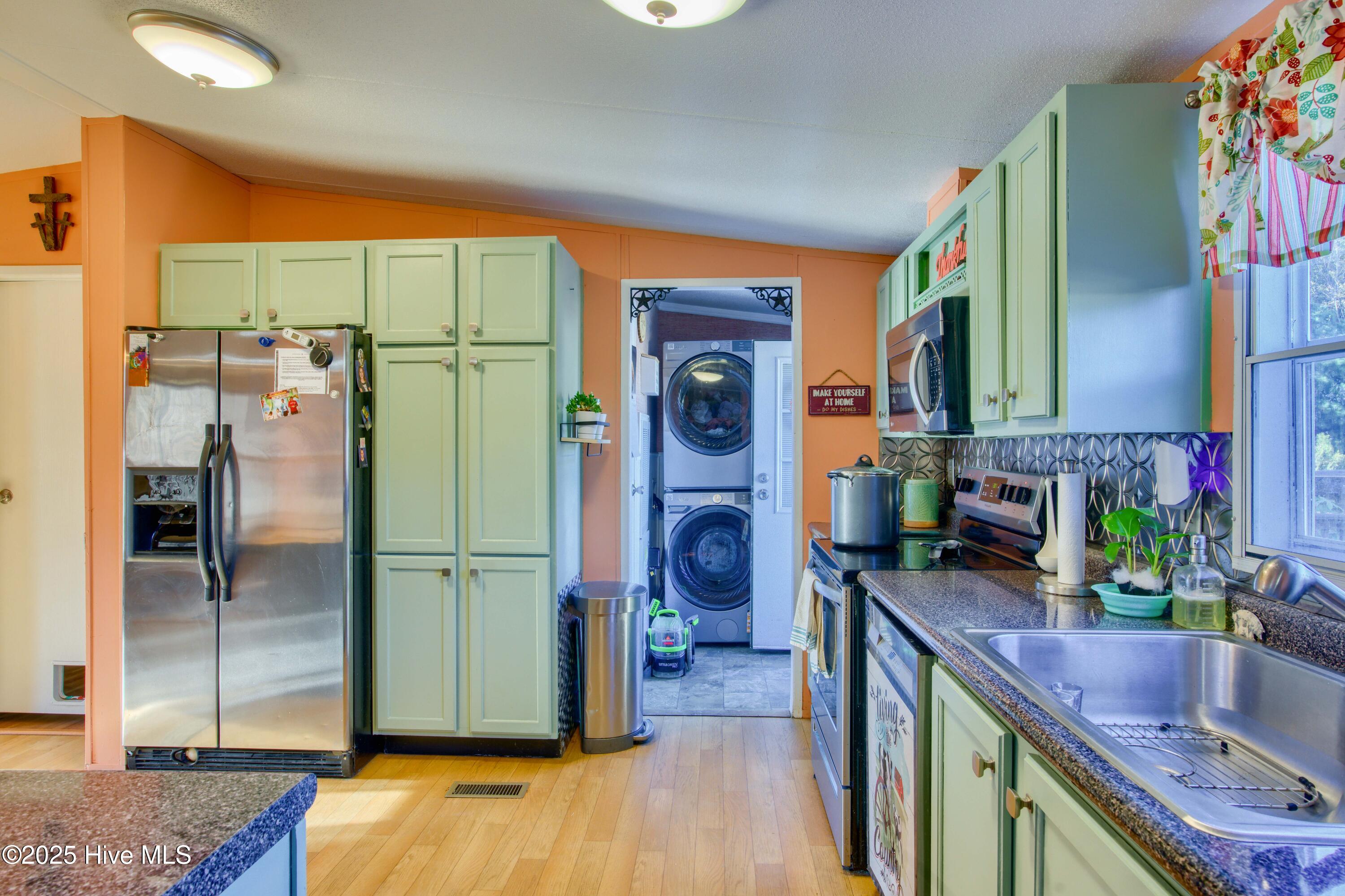 152 Whaley Field Road Jacksonville, NC 28546 - Photo 11 of 56 152 Whaley Field Rd - Interiors - Edited