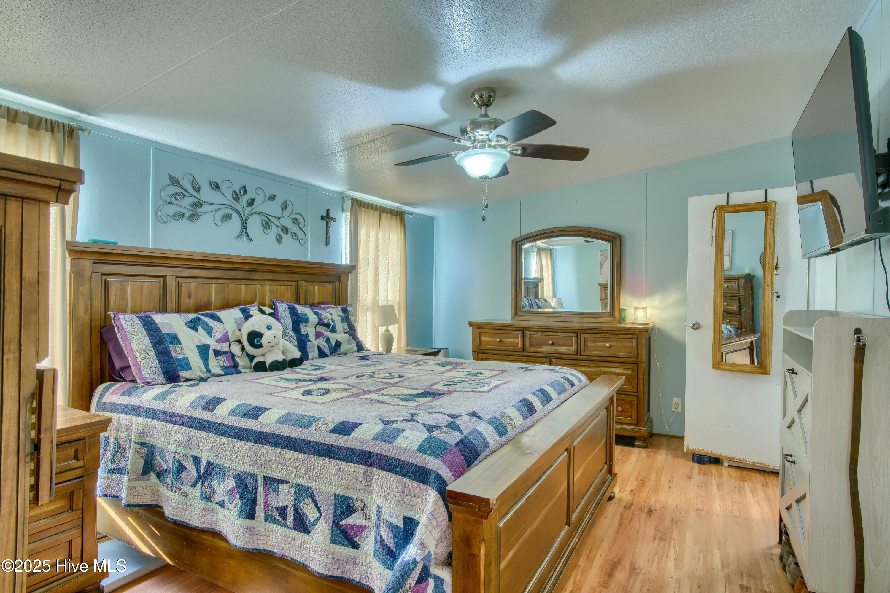 152 Whaley Field Road Jacksonville, NC 28546 - Photo 16 of 56 152 Whaley Field Rd - Interiors - Edited